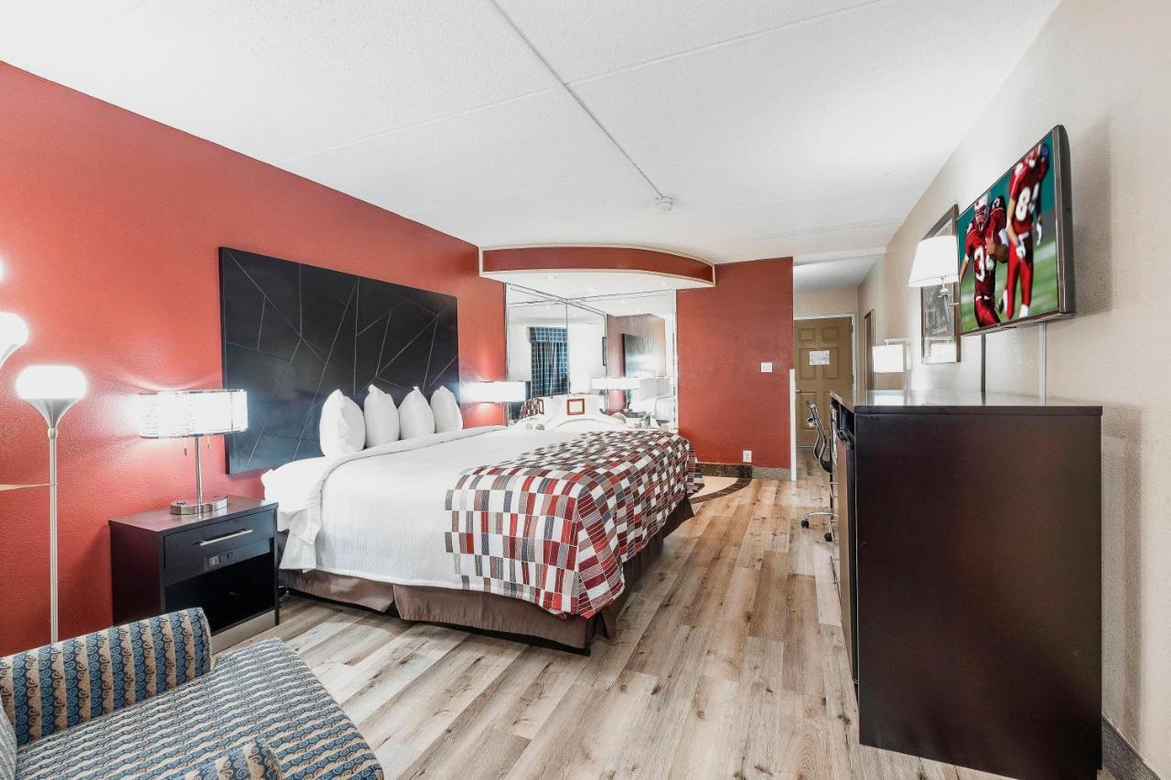 Red Roof Inn & Suites Macon Exteriér fotografie