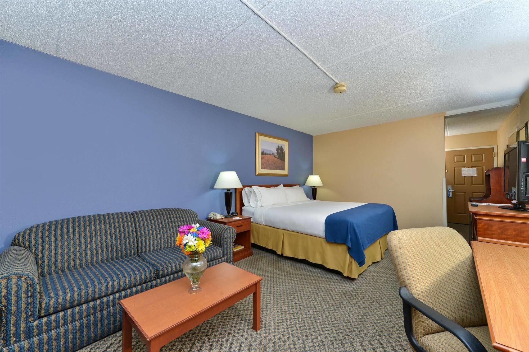 Red Roof Inn & Suites Macon Exteriér fotografie