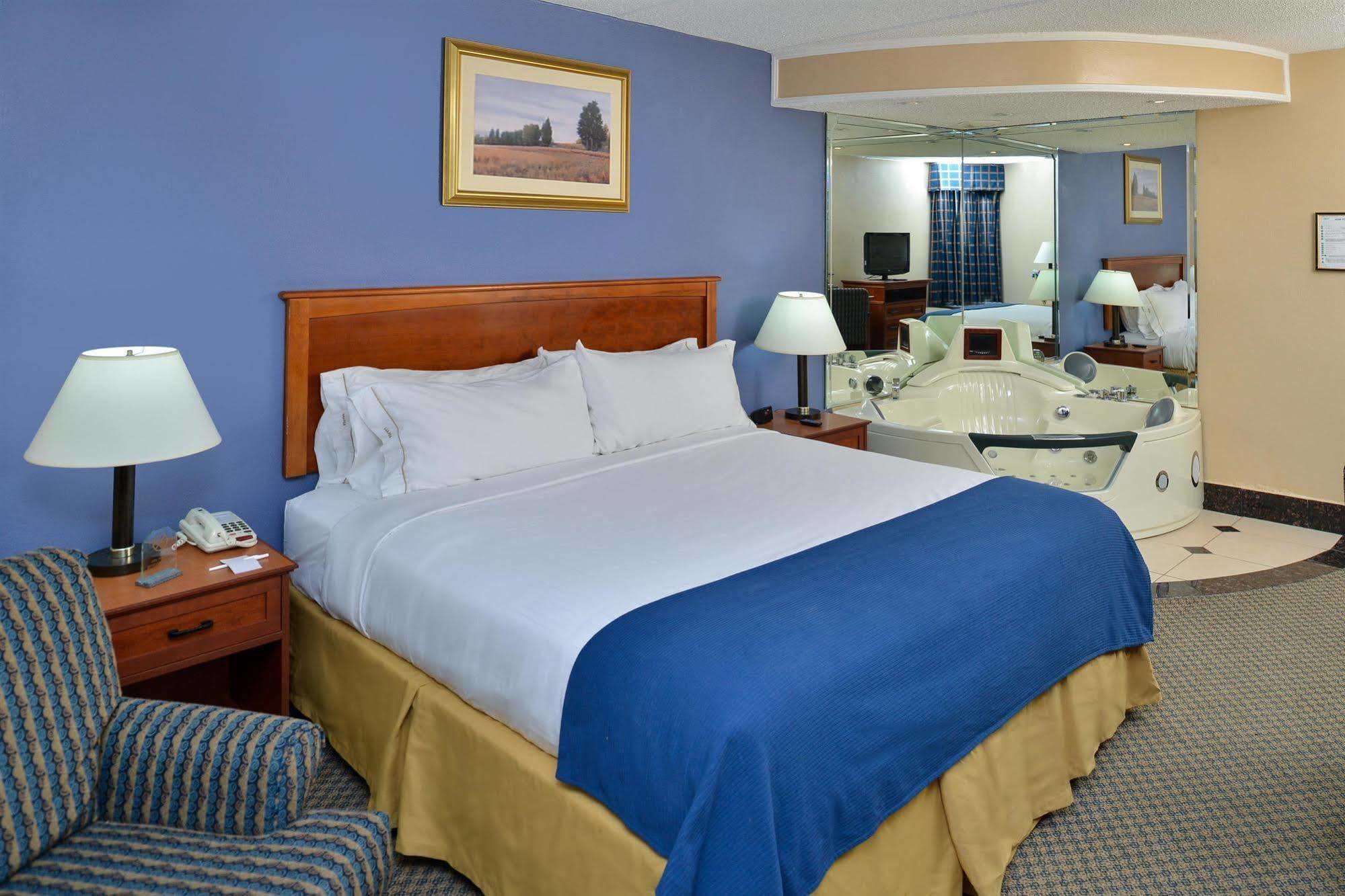 Red Roof Inn & Suites Macon Exteriér fotografie