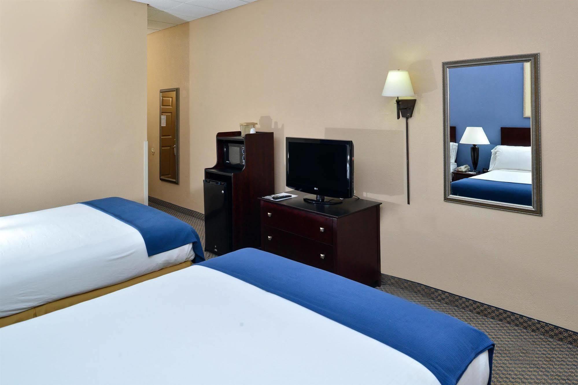 Red Roof Inn & Suites Macon Exteriér fotografie